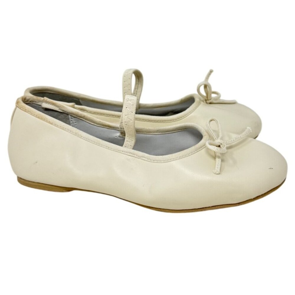 Tip Top Elegant Ivory Ballet Flats with Delicate Bow & Cross-Strap Design Slip